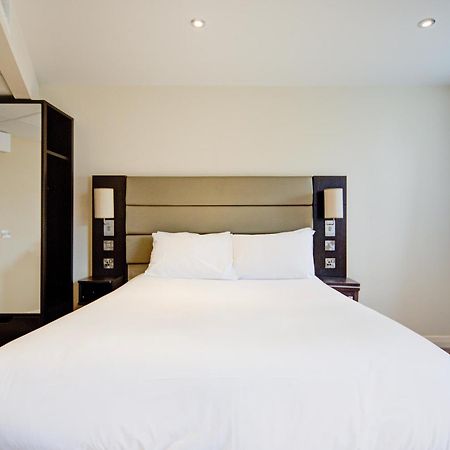 Belvilla Newport City Centre Hotel - Lifestyle Esterno foto