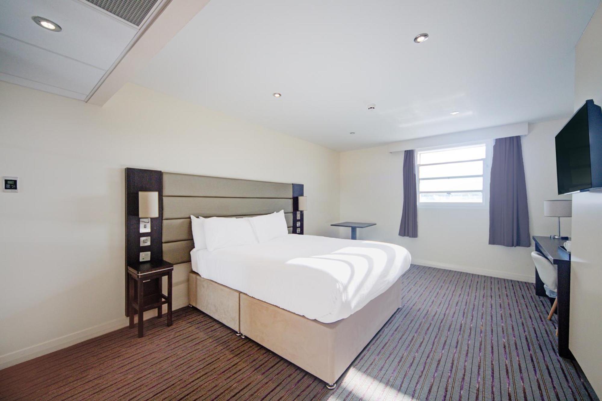 Belvilla Newport City Centre Hotel - Lifestyle Esterno foto