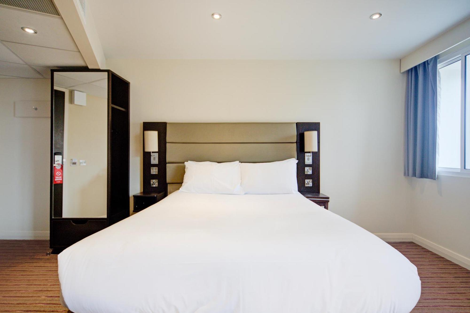 Belvilla Newport City Centre Hotel - Lifestyle Esterno foto