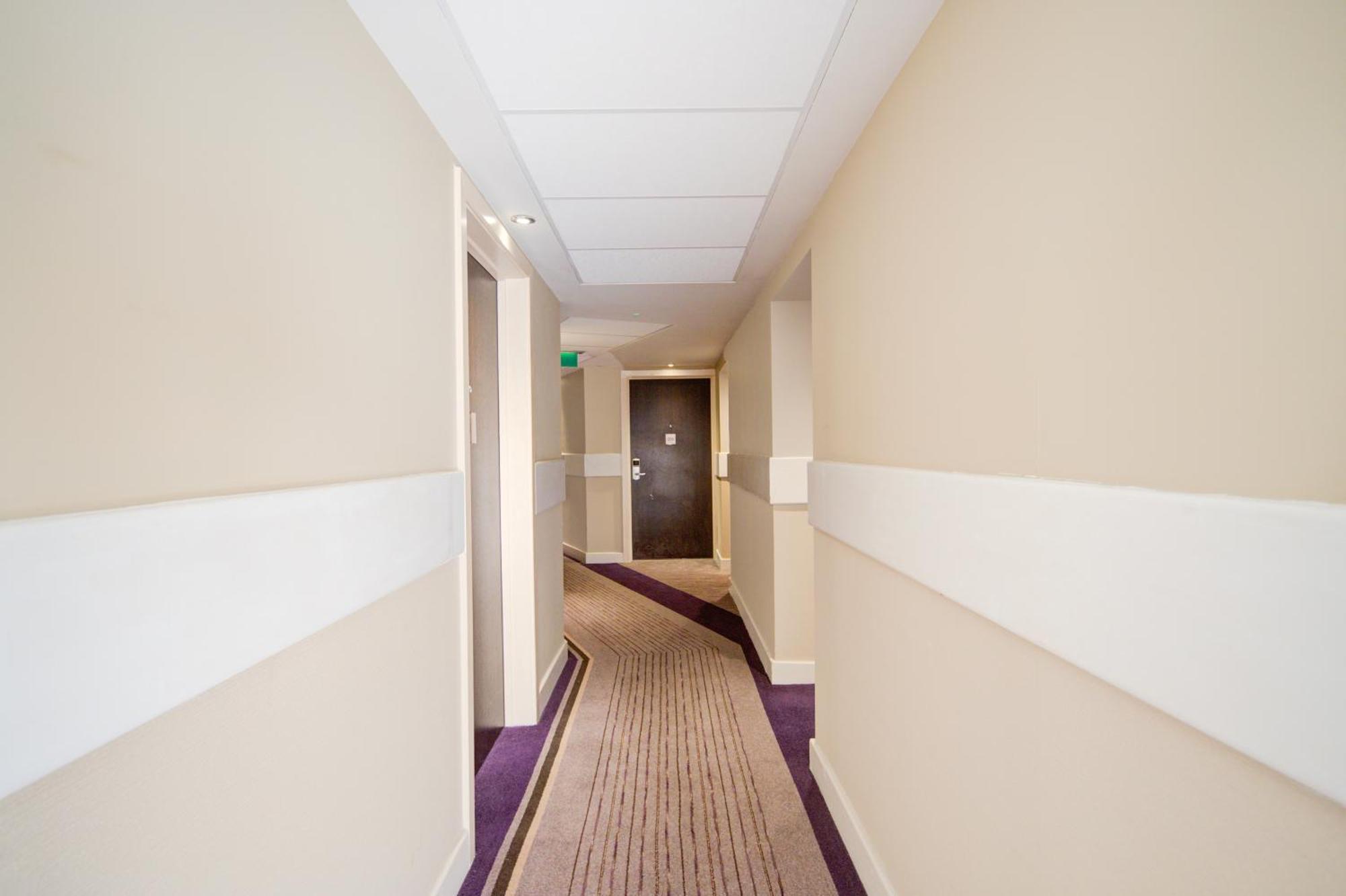 Belvilla Newport City Centre Hotel - Lifestyle Esterno foto