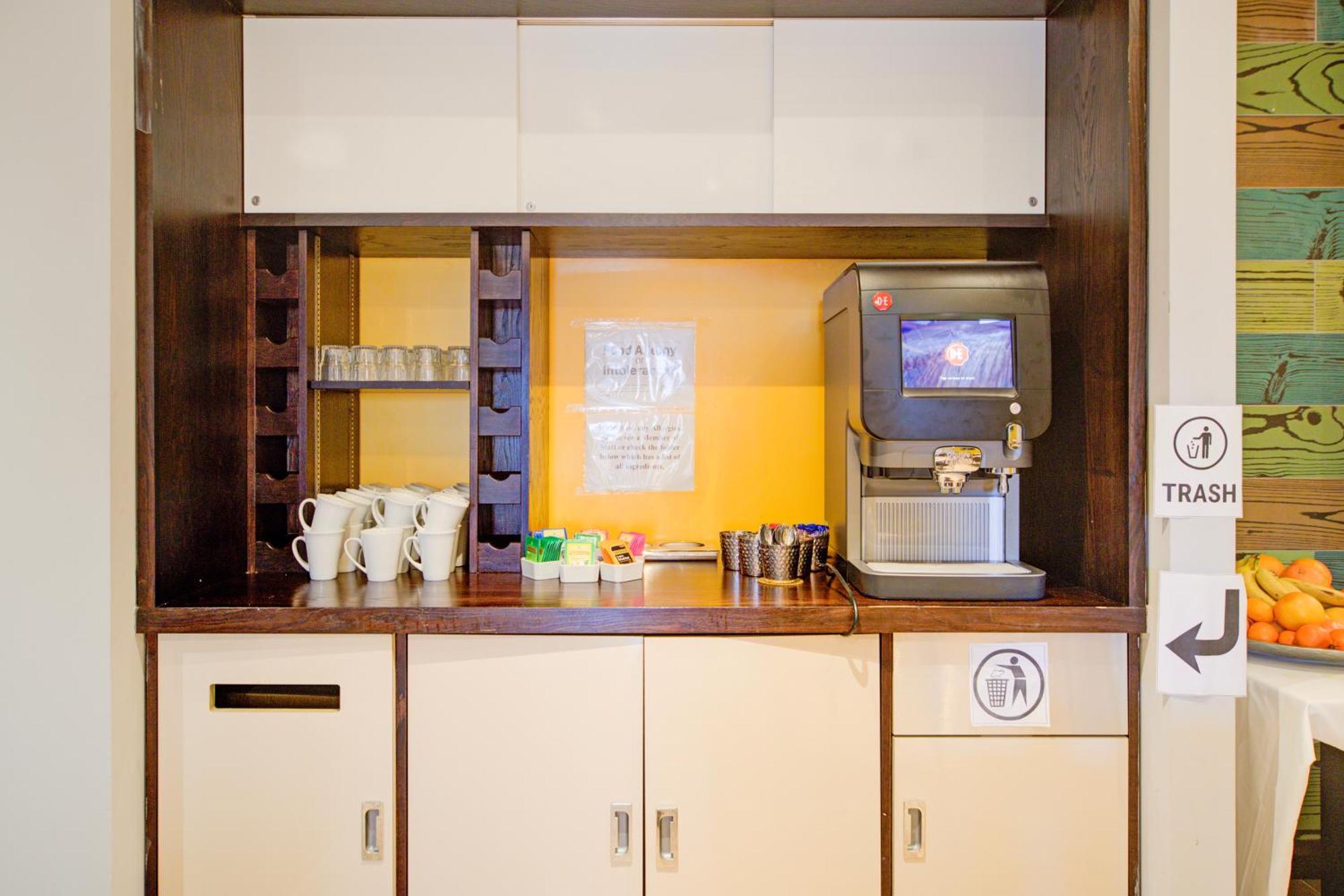 Belvilla Newport City Centre Hotel - Lifestyle Esterno foto